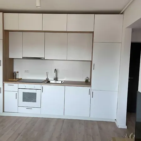 Apartment 公寓
